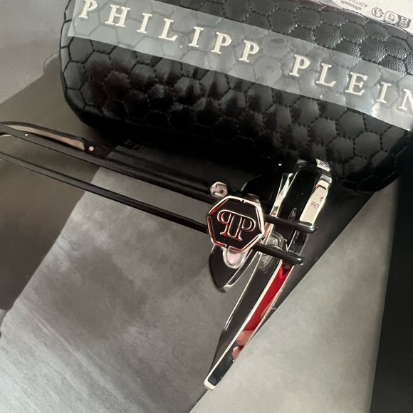 Philipp Plein Silver Aviator Sunglasses - Picture 5 of 6